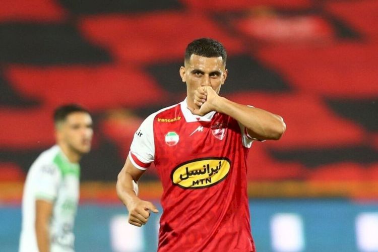 فوری؛ فولاد با مدافع پرسپولیس به توافق رسید